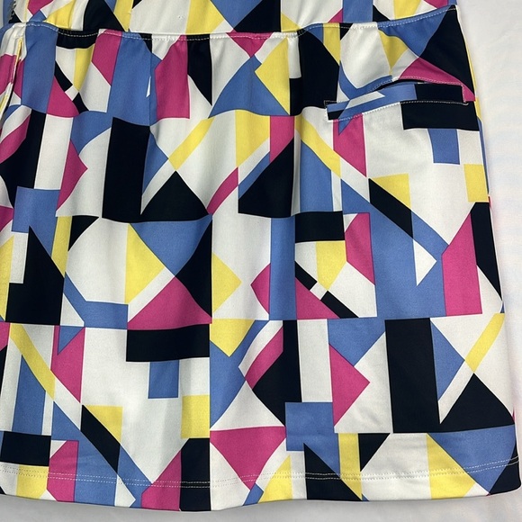 Izod golf skirt white sewn in shorts and pockets small - Picture 4 of 6